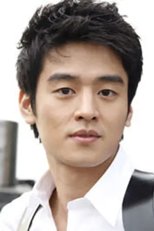 Yoon Jong Hwa
