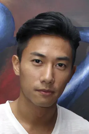 Desmond Tan