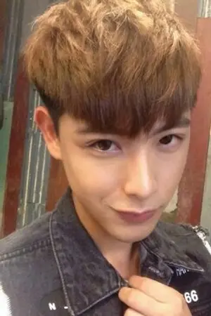Simon Lian