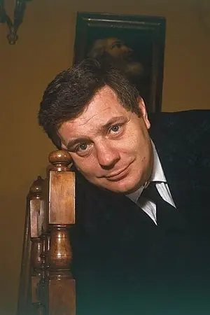 Ренцо Пальмер