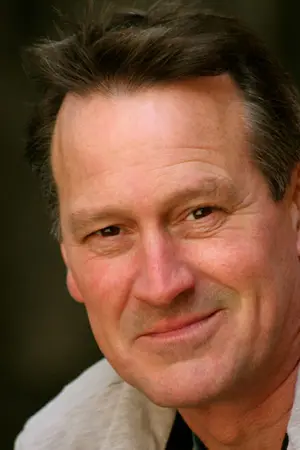 Christopher Bowen