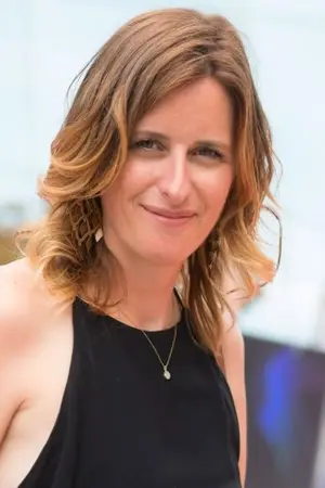 Anne Décis