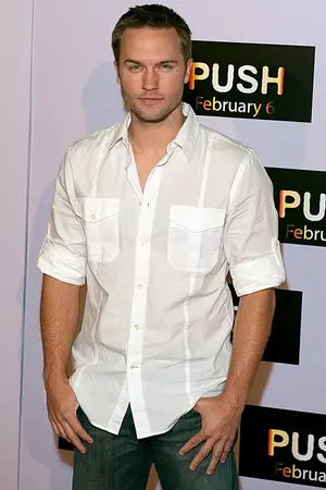 Scott Porter