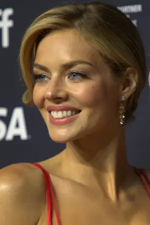 Samara Weaving