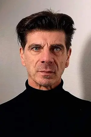 Elliot Jenicot