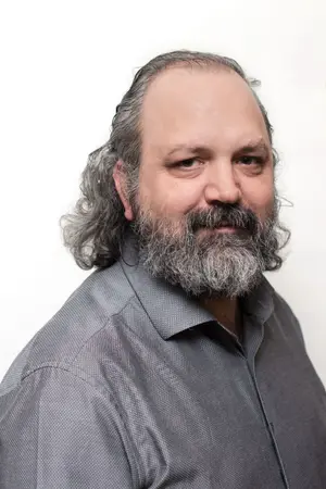 Emrah Kolukisa
