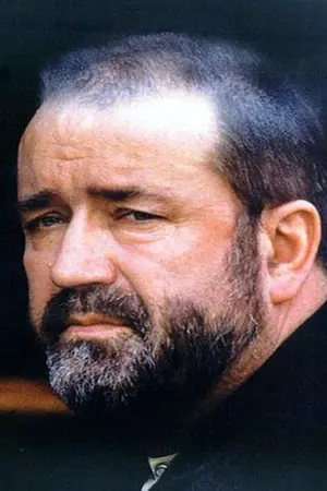 Петер Андораи