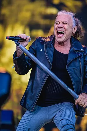 Bruce Dickinson