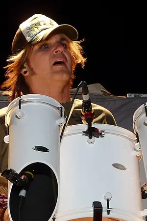 Rikki Rockett