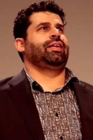 Marcelo Flores