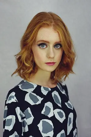 Lauren McCrostie