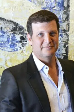 Stuart Thomajan