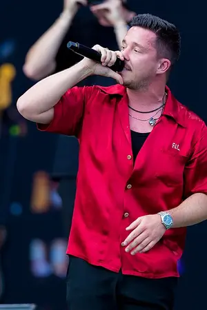 Nico Santos