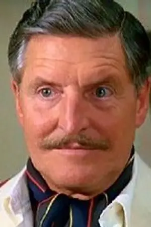 Denis Quilley