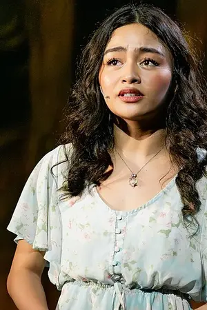 Vivoree Esclito