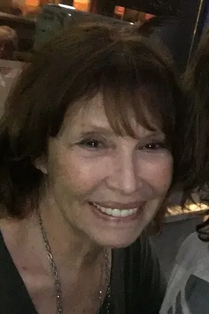 Claudia Gravy