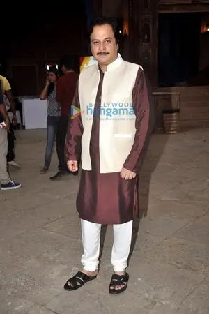 Mahesh Thakur