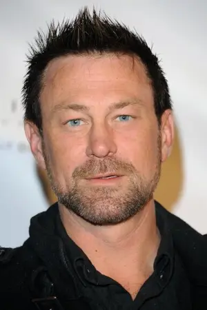 Grant Bowler