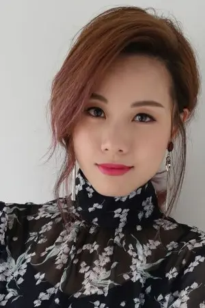 Stephy Tang