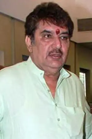 Raza Murad