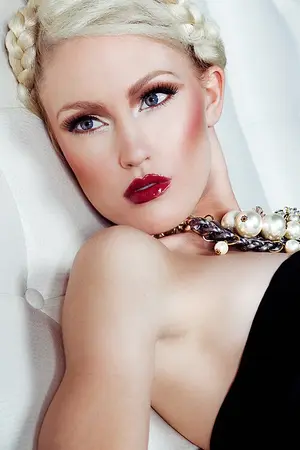 Шина Колетт