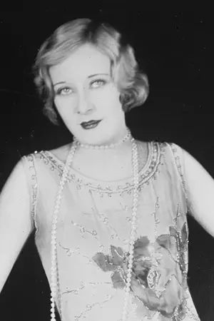Gwen Lee