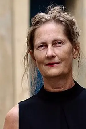 Mona Hoel