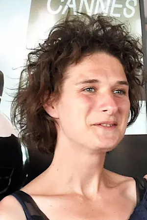 Emmanuelle Nicot