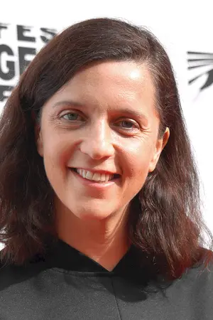 Nóra Lakos