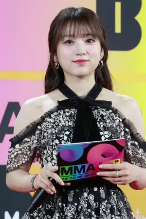 Nako Yabuki