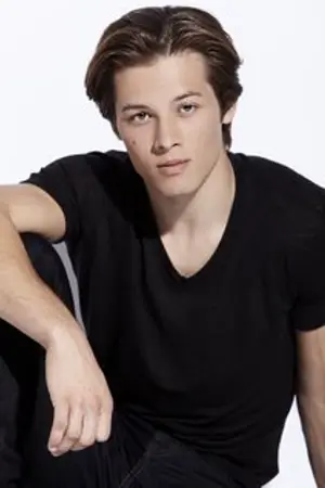 Leo Howard