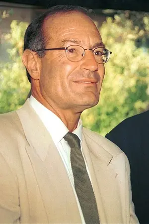 Арнон Милчен