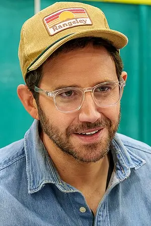 Santino Fontana