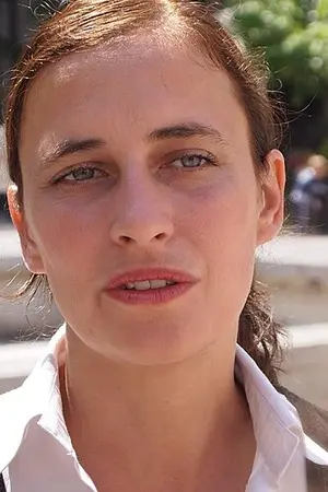 Fruzsina Skrabski