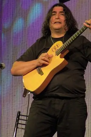 Luis Salinas