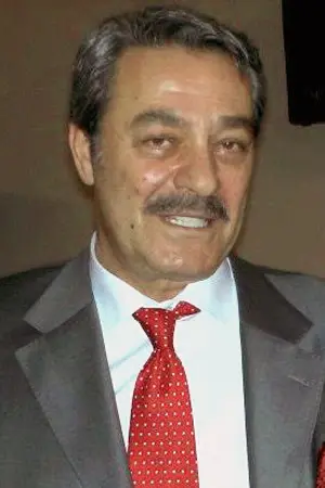 Kadir İnanır