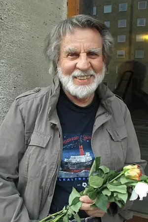 Пер Олин