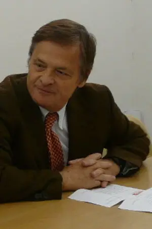 Roberto Escobar