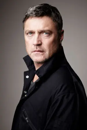 Vincent Regan