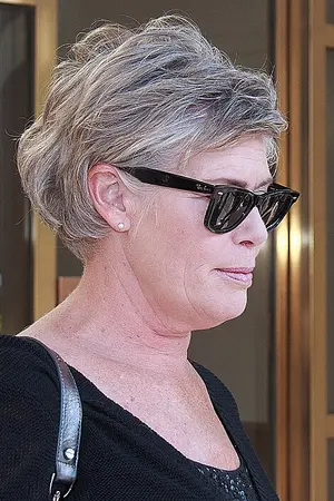 Kelly McGillis