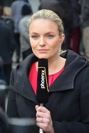 Sarah Tacke