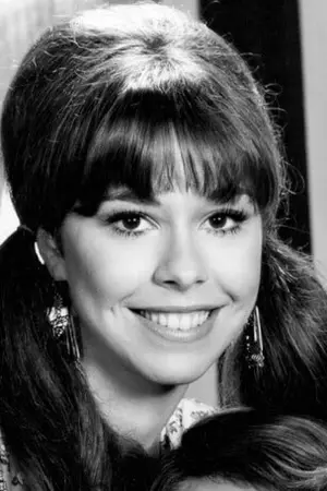 Elaine Giftos