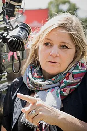 Esther Gronenborn