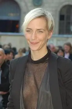 Hannelore Knuts