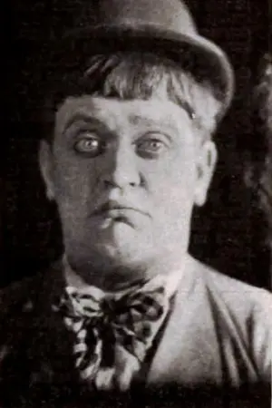 Lloyd Hamilton