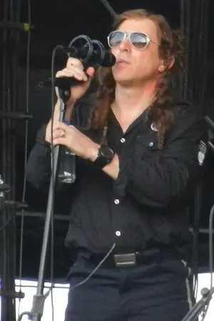 Maynard James Keenan