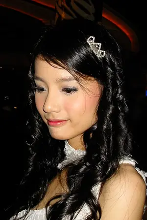 Chanidapa Pongsilpipat