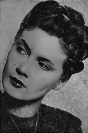 Margit Bara