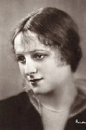 Evelyn Holt