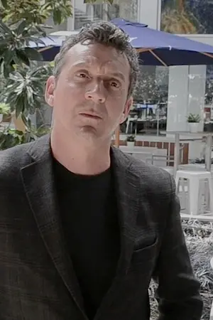 James Fox